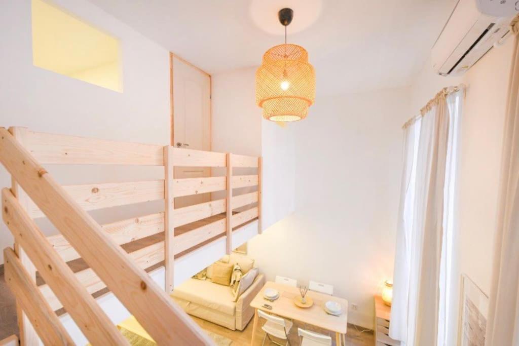 2 Bedroom Flat In Nyar Str., Boutique Appartamento